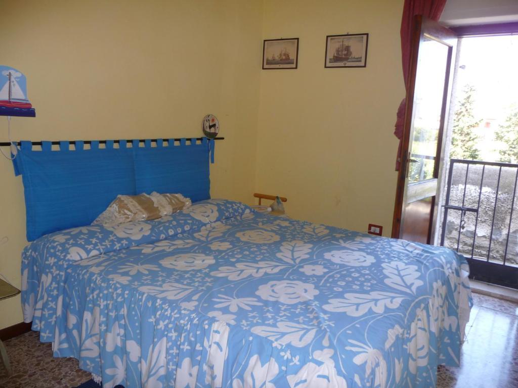 B&B Tredomus Tresnuraghes Buitenkant foto
