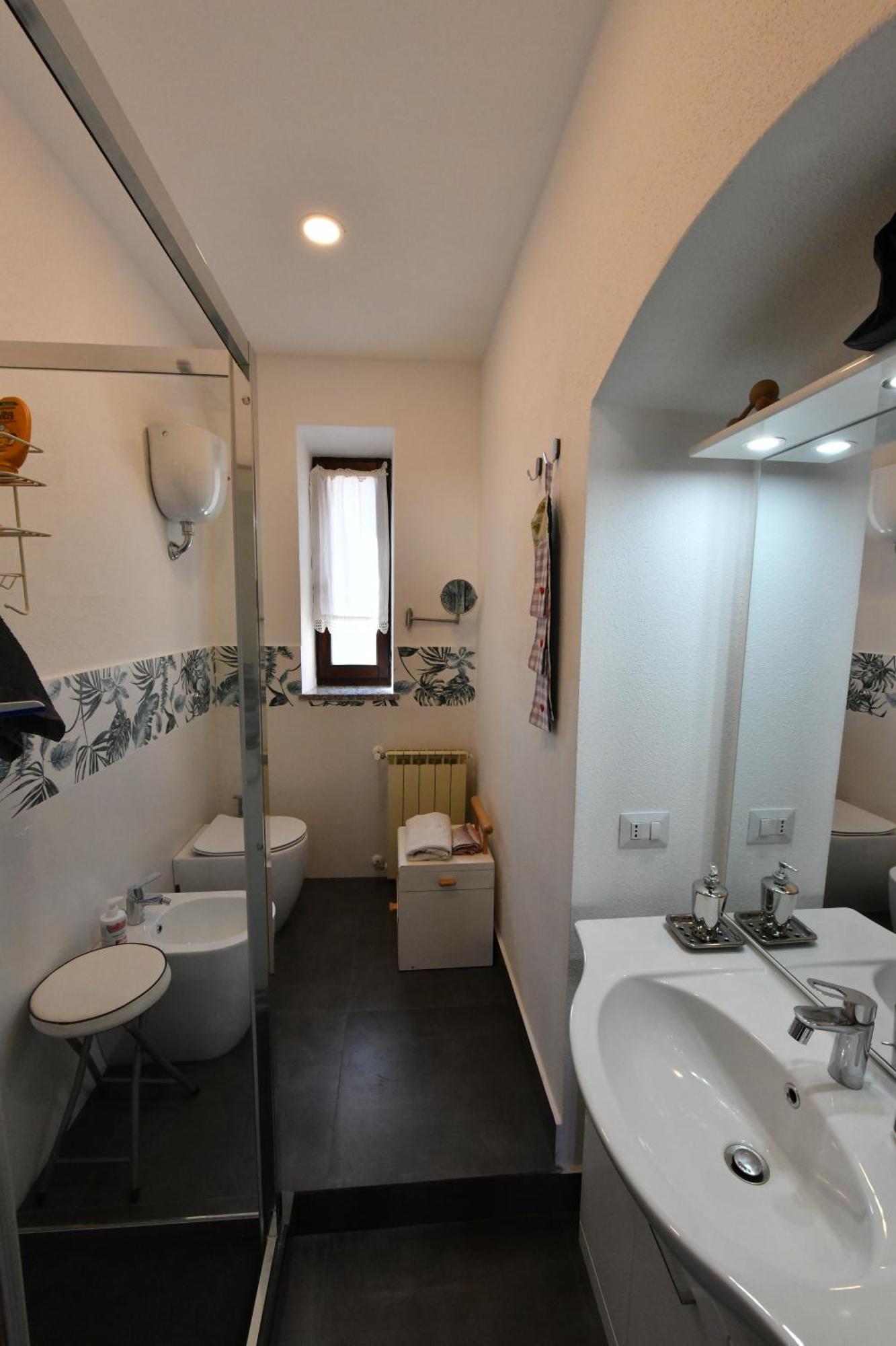 B&B Tredomus Tresnuraghes Buitenkant foto